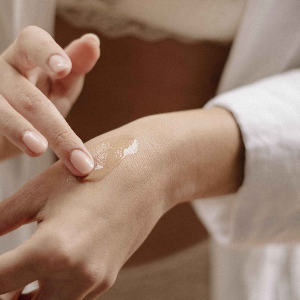 Женские возбудители - Возбуждающая сыворотка для клитора,  Clitoral arousal serum, 13 мл, Sex au Naturel by Bijoux Indiscrets 4