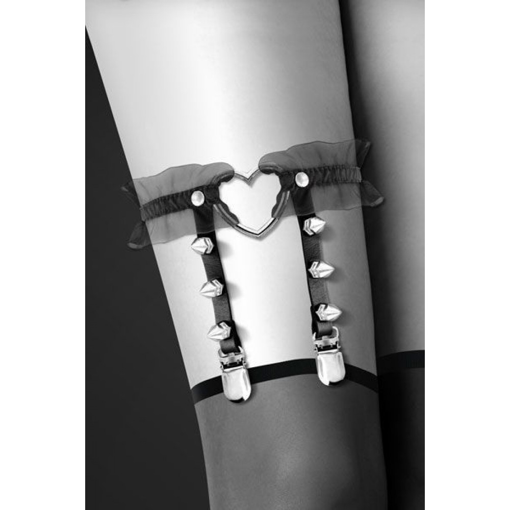 Чокеры, портупеи - Гартер на ногу Bijoux Pour Toi - WITH HEART AND SPIKES Black, сексуальная подвязка с сердечком 2