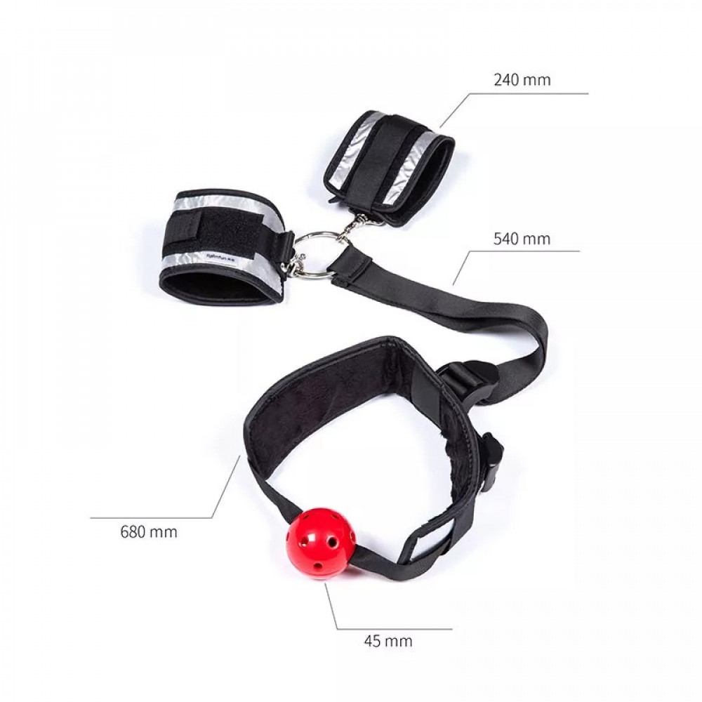 БДСМ игрушки - Набор из кляпа с красным шариком и наручников Roоmfun Ball Gag and Wrist Restraint Set, черный 2