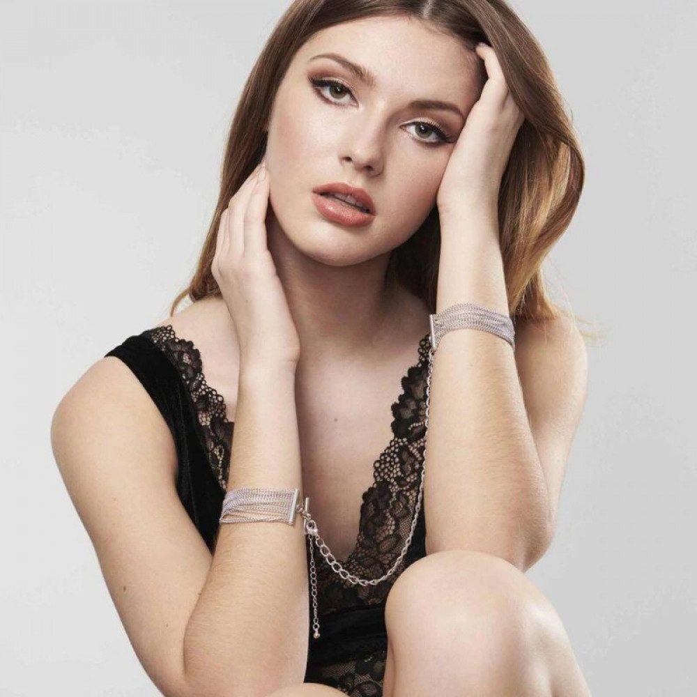 Наручники, веревки, бондажы, поножи - Браслеты-наручники MAGNIFIQUE Bijoux Indiscrets, серебристые
