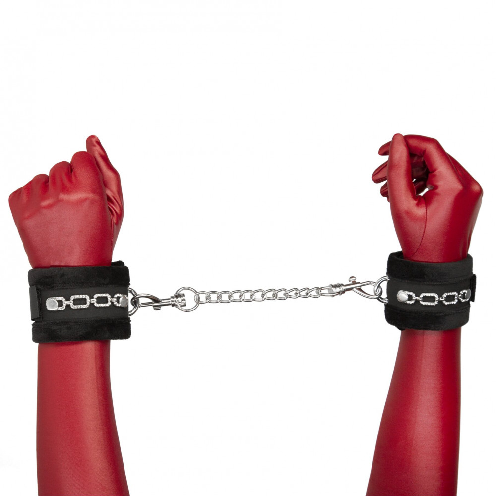 Наручники, веревки, бондажы, поножи - Наручники Punishment - Crystal Detail Handcuffs – Black 1