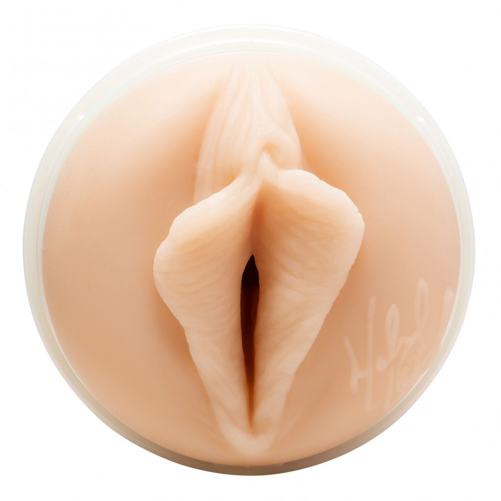 Мастурбаторы вагины - Мастурбатор Fleshlight Girls: Maitland Ward - Toy Meets World, со слепка вагины, очень нежный 5