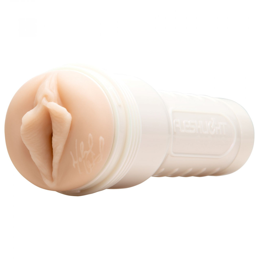 Мастурбаторы вагины - Мастурбатор Fleshlight Girls: Maitland Ward - Toy Meets World, со слепка вагины, очень нежный 4