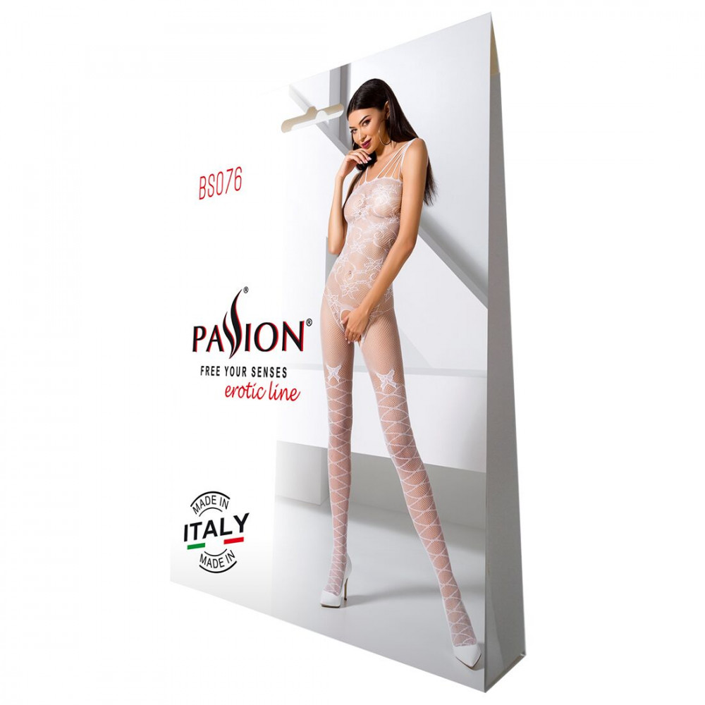 Бодистокинг - Ажурный бодистокинг с интимными вырезами Passion BS076 white 2