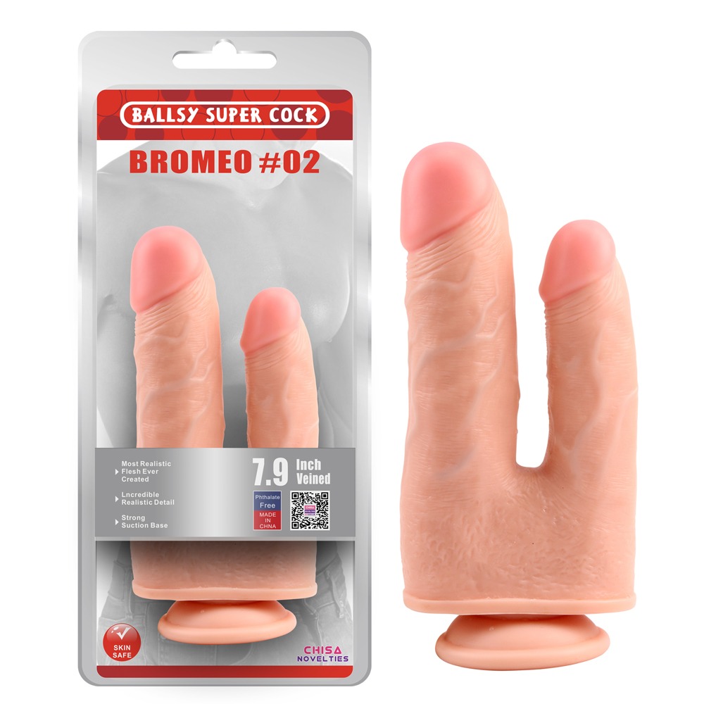 Секс игрушки - Фаллоимитатор двойной с мошонкой Chisa Ballsy Super Cock Bromeo # 02 на присоске, телесный