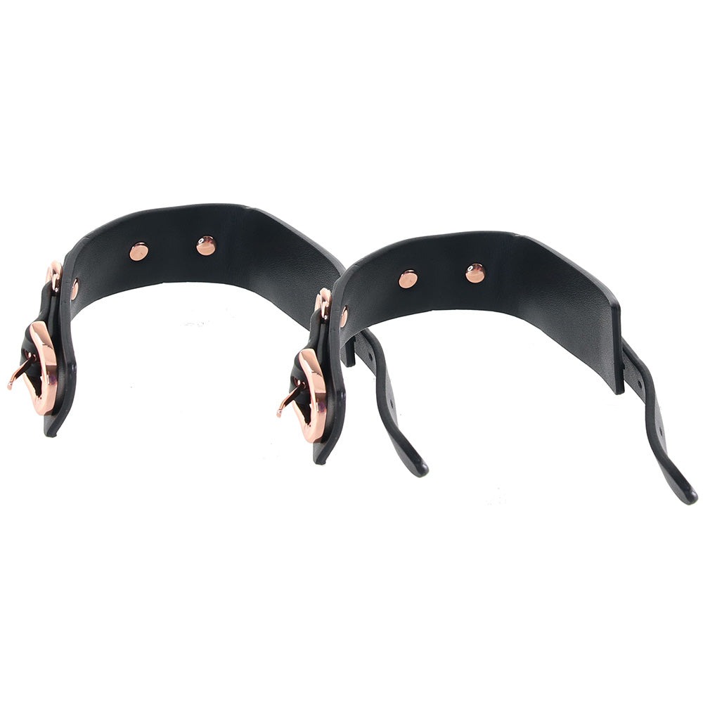 БДСМ игрушки - Поножи на лодыжки NS Novelties Bondage Couture черные с золотистой фурнитурой 4