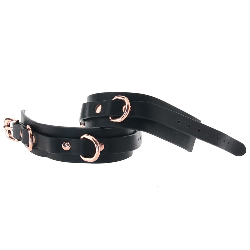 БДСМ игрушки - Поножи на лодыжки NS Novelties Bondage Couture черные с золотистой фурнитурой 3