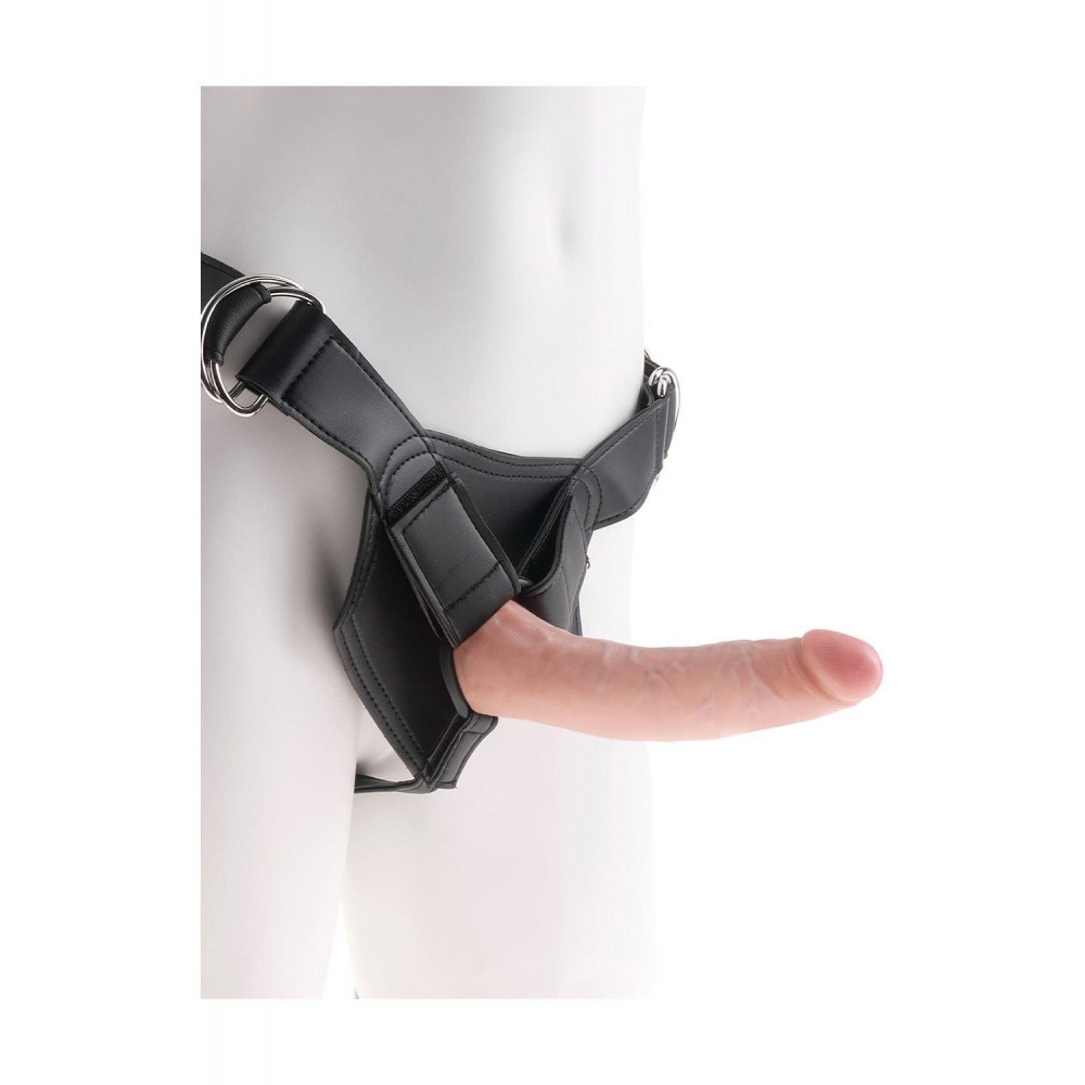 Секс игрушки - Страпон реалистичный Pipedream King Cock Strap-On с кольцевой крепью, на трусиках, бежевый